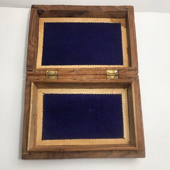 Vintage Hand Carved Wooden Trinket Jewellery Box, Floral Folk Art - Picture 6 of 16